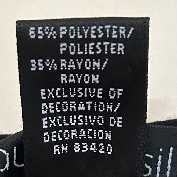 August Silk Petite - Womens Size: PM Black Tank Top with Pearls & Chain Neckline - Picture 5 of 8